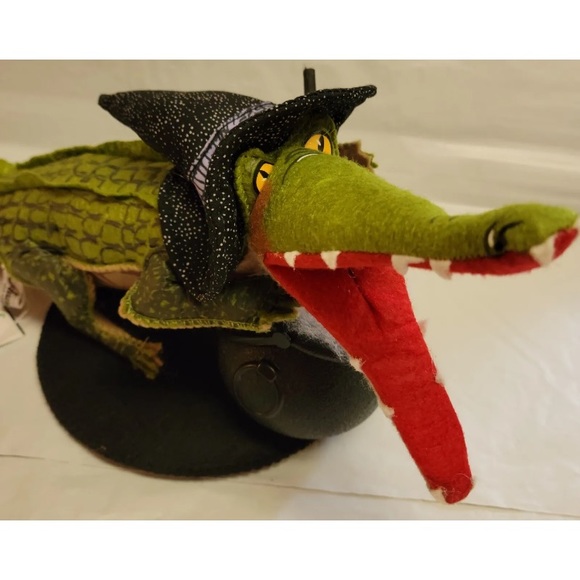 2019 Annalee Hocus Pocus Witch Alligator 8” Halloween -...